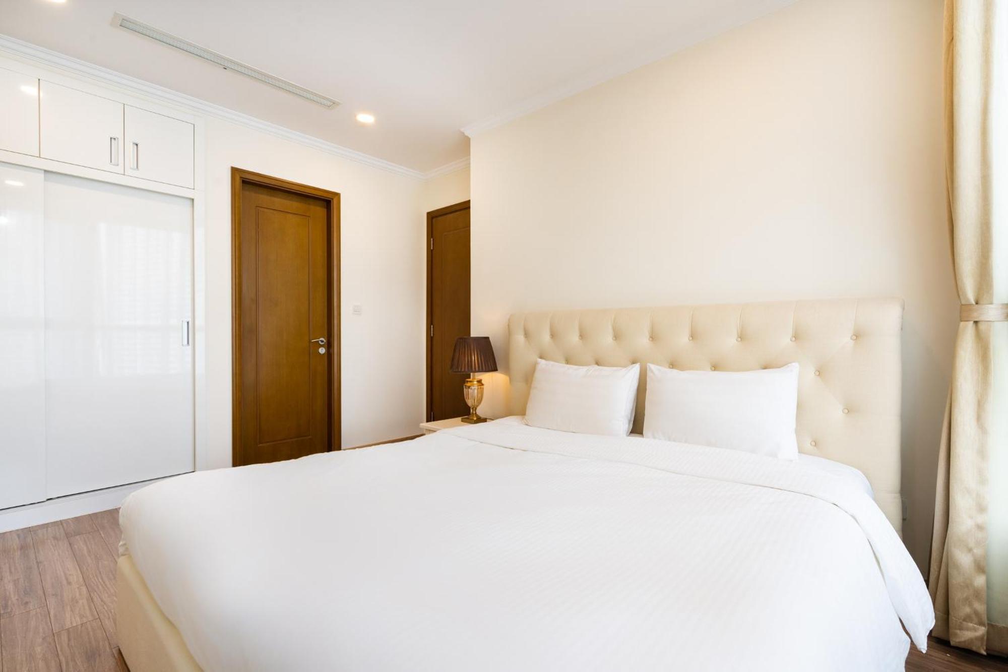Landmark Luxury - Vinhomes Park Ho Chi Minh City
